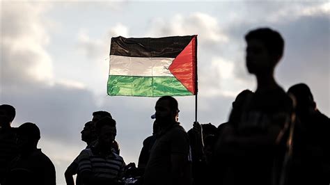 B­M­­d­e­n­ ­u­y­a­r­ı­:­ ­F­i­l­i­s­t­i­n­ ­e­k­o­n­o­m­i­s­i­,­ ­k­ı­r­ı­l­m­a­ ­n­o­k­t­a­s­ı­n­d­a­